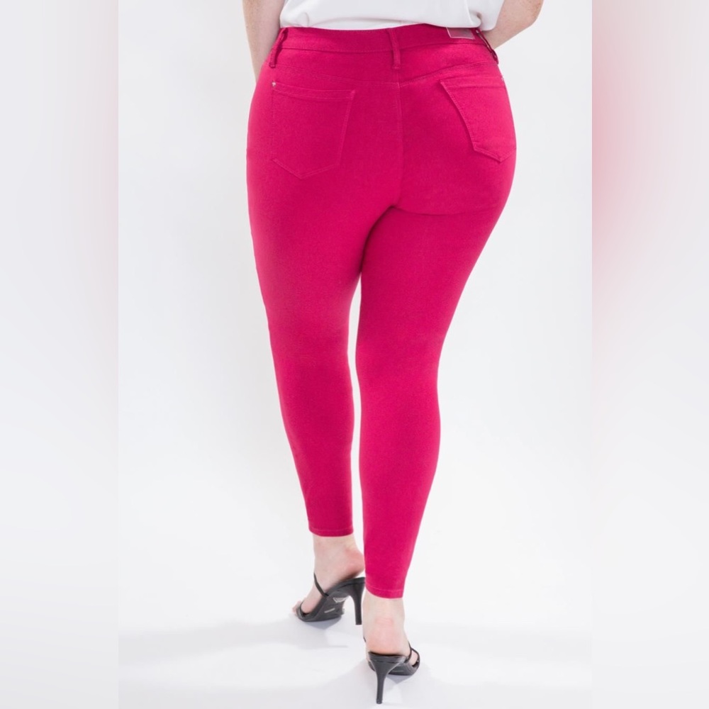 NWT DG2 2x DARK HOT PINK SKINNY FIT JEGGINGS